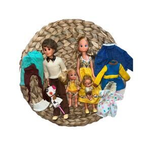 Vintage 1973 Mattel Sunshine Family Dolls Mom, Dad, Baby and Sister + Clothes